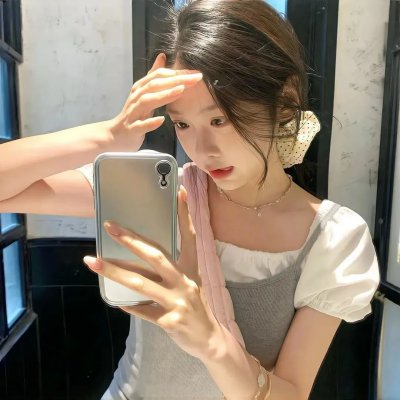 濶少艳福